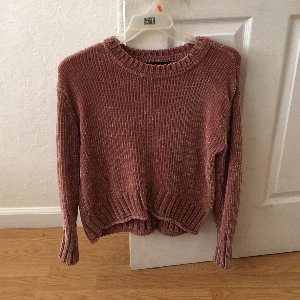 (MUST BUNDLE ONLY) Aeropostale Pink Sweater